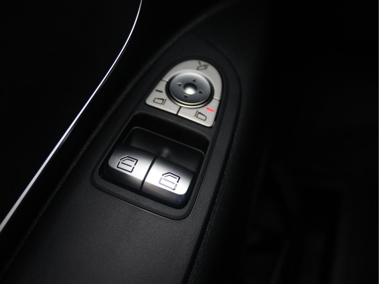 Mercedes-Benz VITO 114 CDI L2 Select | AIRCO/CAMERA/CRUISE/2.500KG AHW | Certified