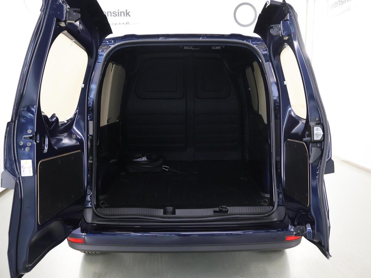 Mercedes-Benz eCitan L1 Pro 51 kWh | Stoelverwarming | Climate Control | Navigatie | LED Koplampen | Airco | Bluetooth | Cruise control