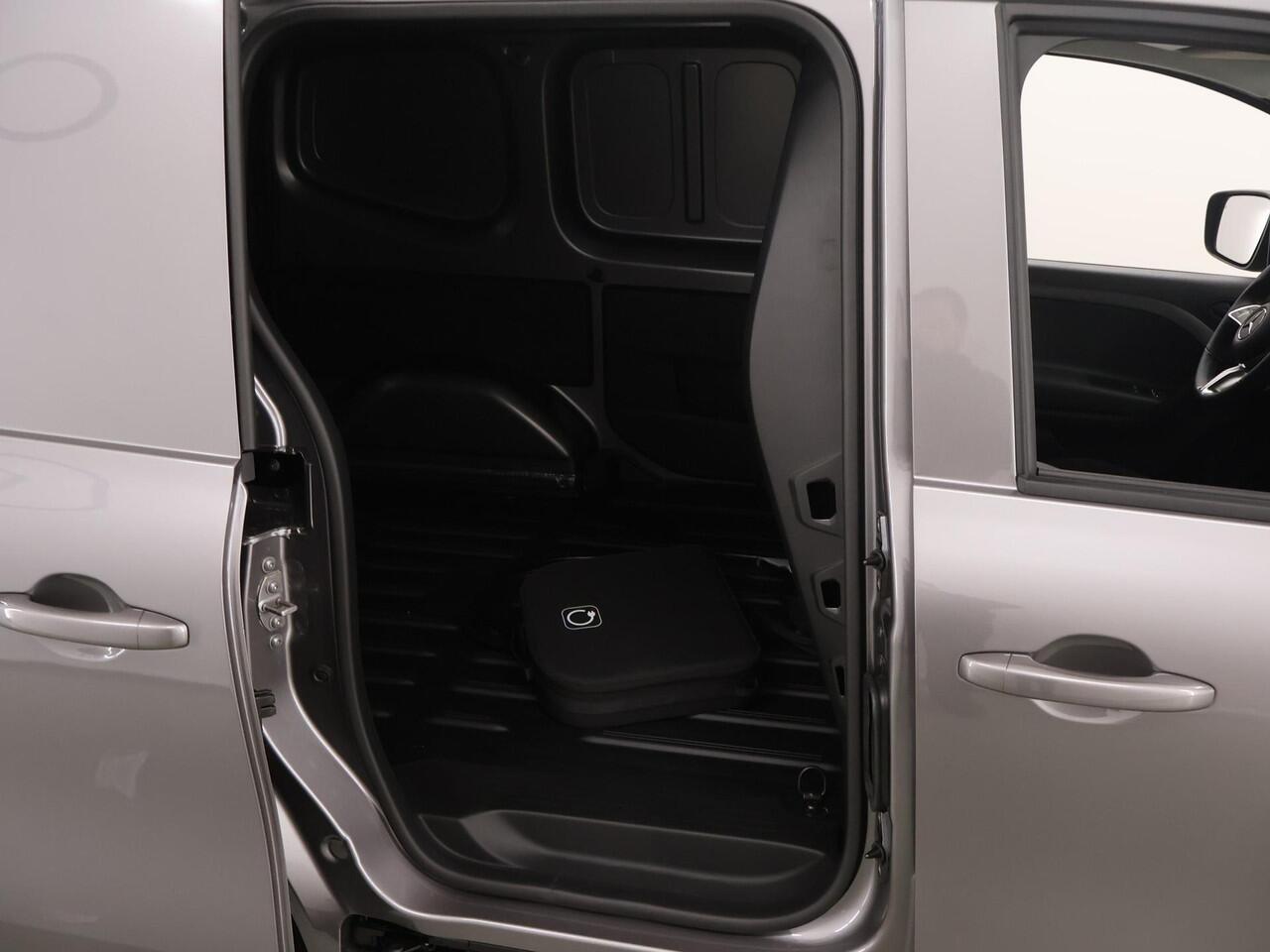 Mercedes-Benz eCitan 112 GB L1 PRO 51kWh | Airco | Dodehoekassistent | LM velgen | Achteruitrijcamera | Dynamisch Exterieurpakket | DC laden 75 kW |