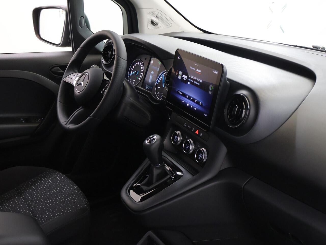 Mercedes-Benz eCitan 112 Base L2 51 kWh | Achteruitrijcamera | DC laden 75 kW | Climate Control | Multifunctioneel stuurwiel |