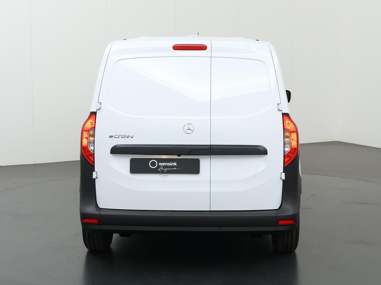 Mercedes-Benz eCitan 112 Base L2 51 kWh | Achteruitrijcamera | Climate Control | Cruise Control | Airco | Snelladen 75KW