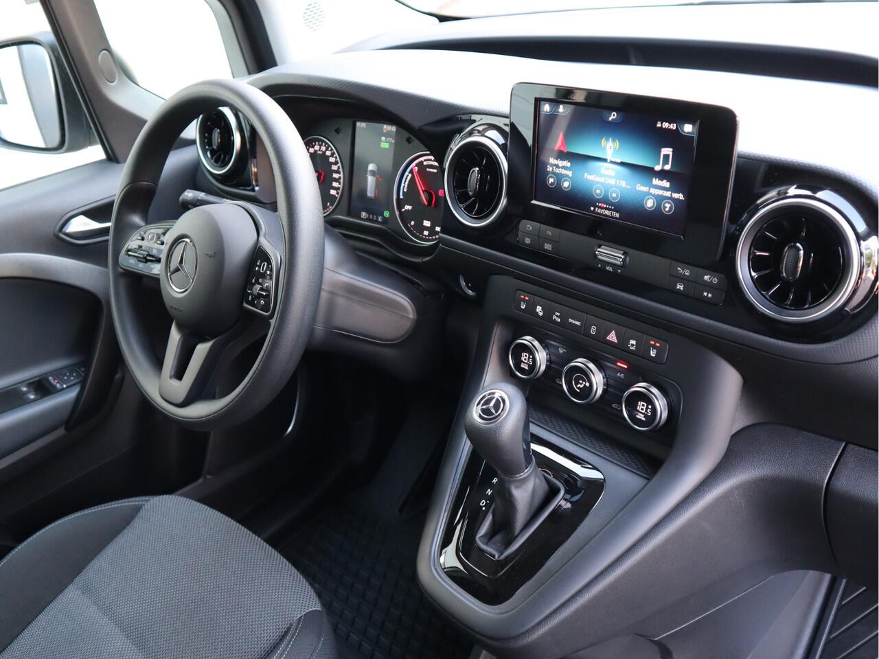 Mercedes-Benz eCitan L2 Lang Pro 51 kWh SOH 98,6 % - AC 22 kWh Laden - Mbux - Trekhaak