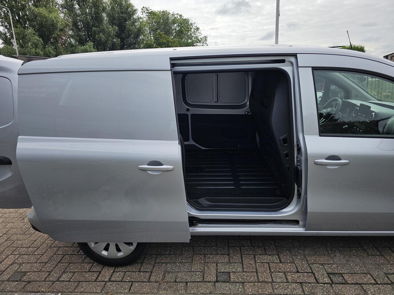 Mercedes-Benz eCitan L2 Pro 51 kWh * Navi * Camera * Trekhaak * Cruise Control * Stoelverwarming *