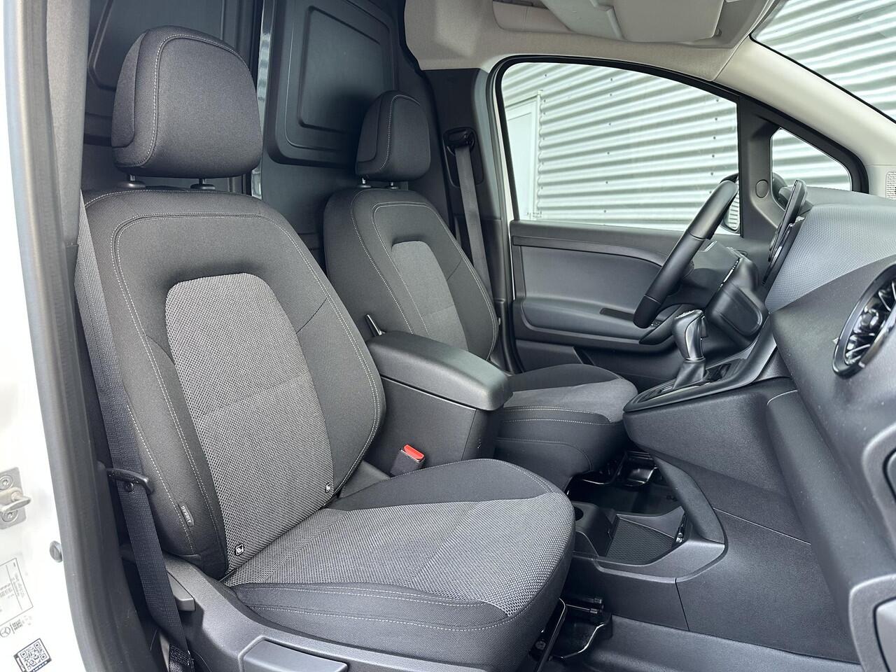 Mercedes-Benz eCitan L1 Pro-Edition Airco Navigatie 51 kWh | SoH 99%| Wltp 285km Snelladen