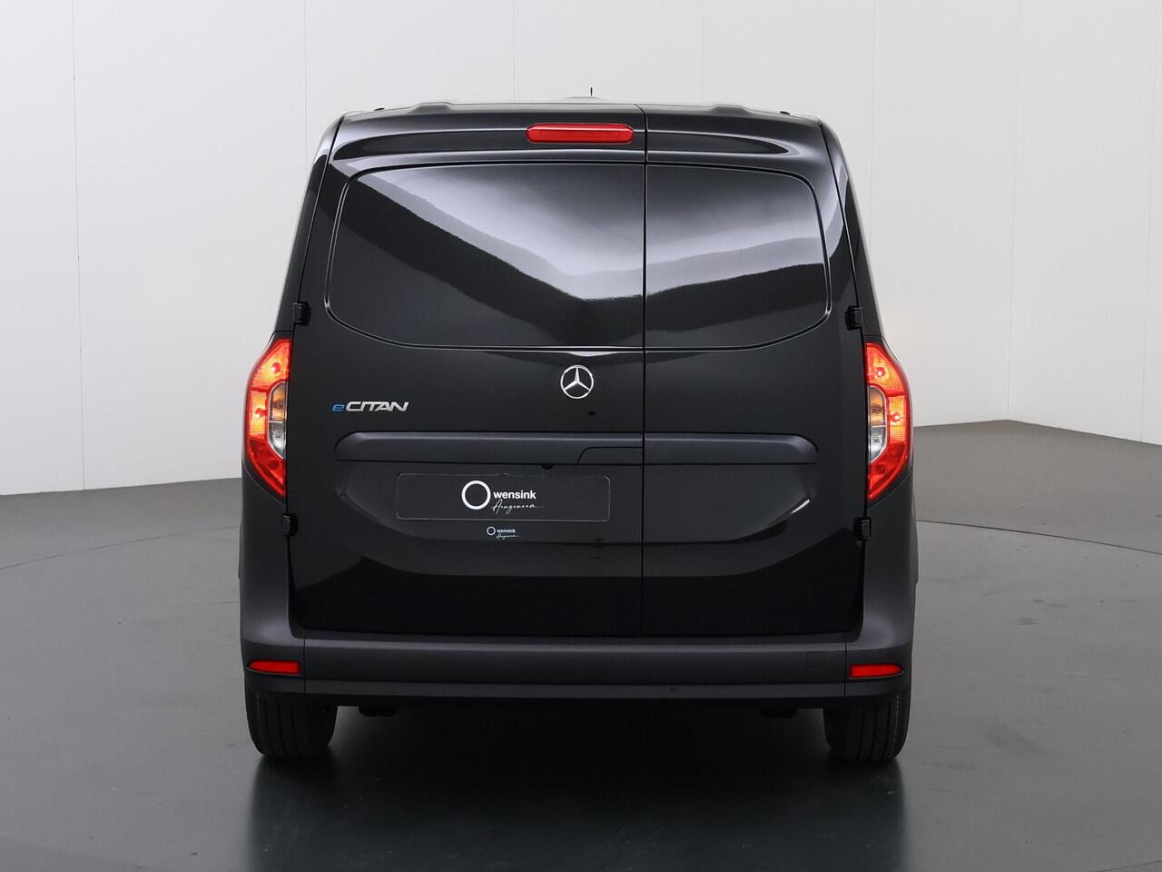 Mercedes-Benz eCitan 112 Base L2 51 kWh | Achteruitrijcamera | DC laden 75 kW | Climate Control | Multifunctioneel stuurwiel |