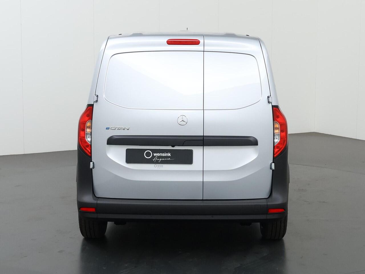 Mercedes-Benz eCitan 112 Base L2 51 kWh | Achteruitrijcamera | DC laden 75 kW | Climate Control | Multifunctioneel stuurwiel | Cruise control |