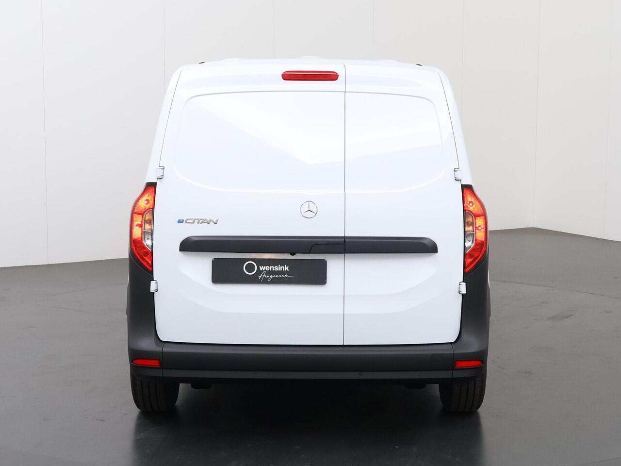 Mercedes-Benz eCitan 112 Base L2 51 kWh | Achteruitrijcamera | Climate Control | Cruise Control | Airco | Snelladen 75KW |
