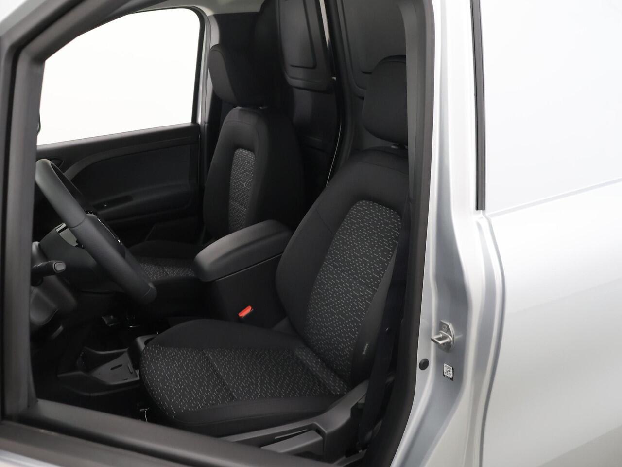 Mercedes-Benz eCitan 112 GB L1 51kWh | Airco | Dodehoekassistent | AC laden 22 kW / DC laden 75 kW | Multifunctioneel stuurwiel | Achteruitrijcamera| Dynamisch Exterieurpakket |