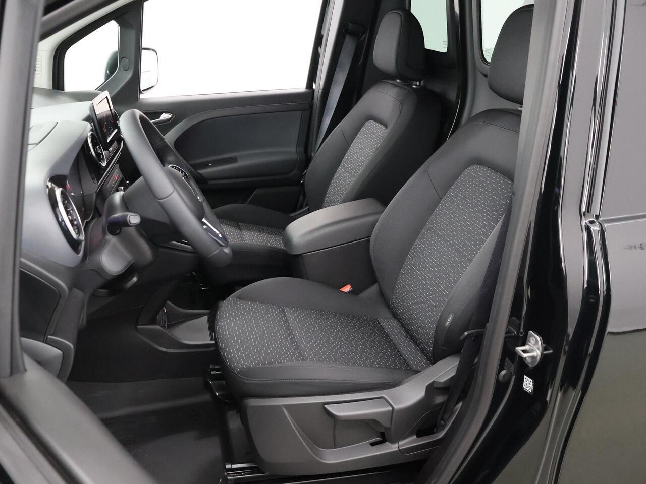 Mercedes-Benz eCitan L1 Pro 51 kWh | 100% elektrisch | Led koplampen | Lichtmetalen velgen | Mbux | Navigatie |