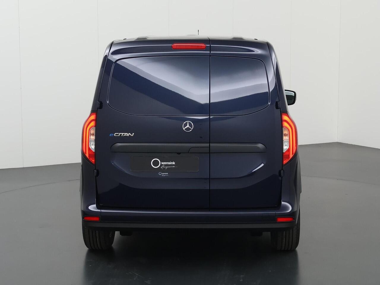 Mercedes-Benz eCitan L1 Pro 51 kWh | Stoelverwarming | Climate Control | Navigatie | LED Koplampen | Airco | Bluetooth | Cruise control