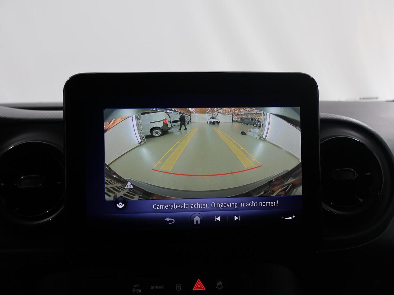 Mercedes-Benz eCitan 112 GB L2 51kWh | Achteruitrijcamera | Cruise Control | Climate Control | Airco | AC laden 22 kW / DC laden 75 kW |