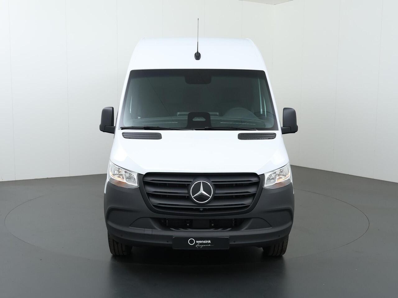 Mercedes-Benz eSprinter 414 L3 H2 PRO 113 kWh | Actieradius tot 445 km | 4 ton GVW 4250 kg | 100% Elektrisch | Achteruitrijcamera | Trekhaak | Stoelverwarming | Cruise Controle |