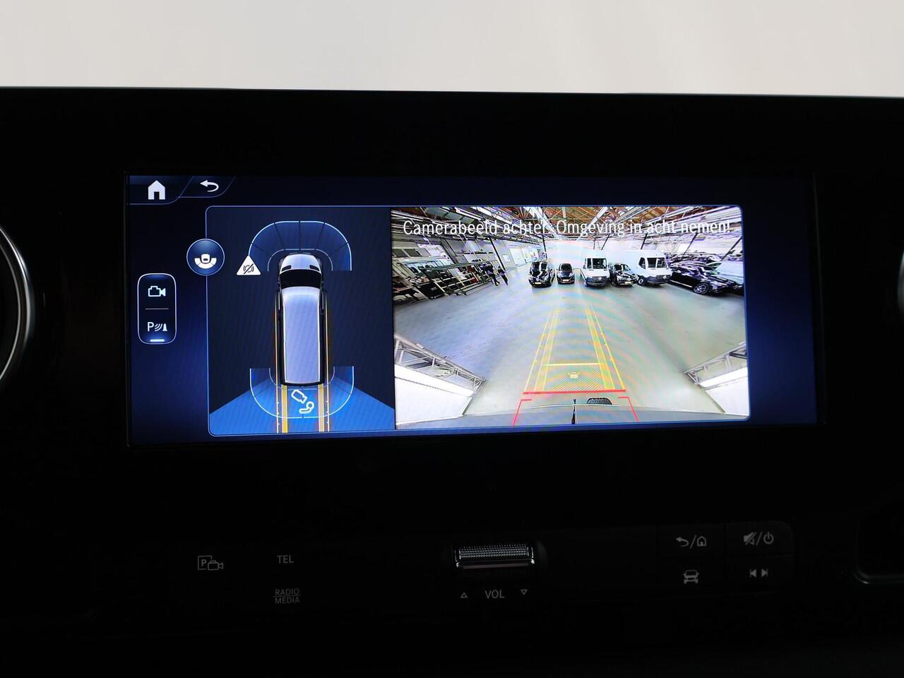 Mercedes-Benz eSprinter 314 L2 H2 PRO | 81 kWh | 100% elektrisch | 2000kg Trekhaak | 115Kw/u DC Snelladen | Smartphone integratie pakket | Carplay | Camera | Comfort bestuurdersstoel |