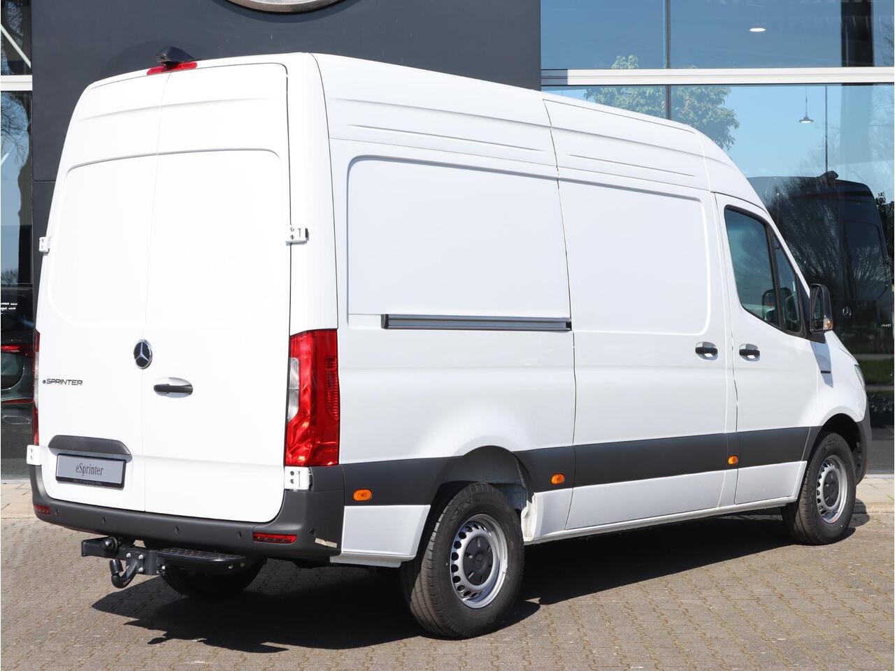 Mercedes-Benz eSprinter 320 L2 Pro 81kWh ALARM SCM3 NAVI TREKHAAK