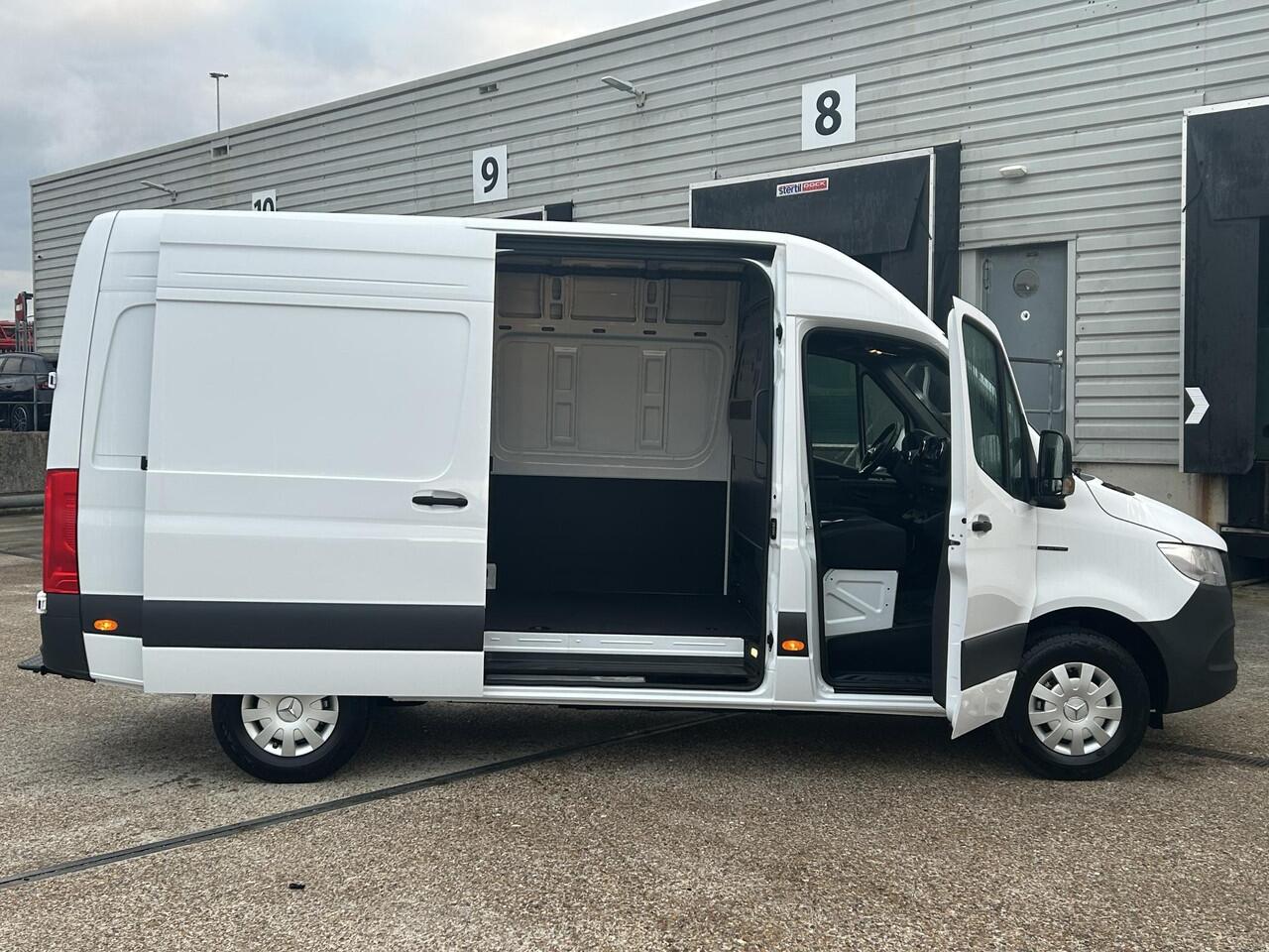 Mercedes-Benz eSprinter 320 L2 Select 81kWh | Cruise Control | Stoelverwarming | Navi