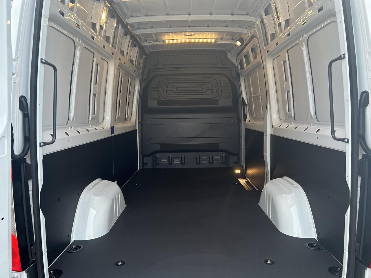 Mercedes-Benz eSprinter 320 L2 Select 81kWh | Cruise Control | Stoelverwarming | Navi