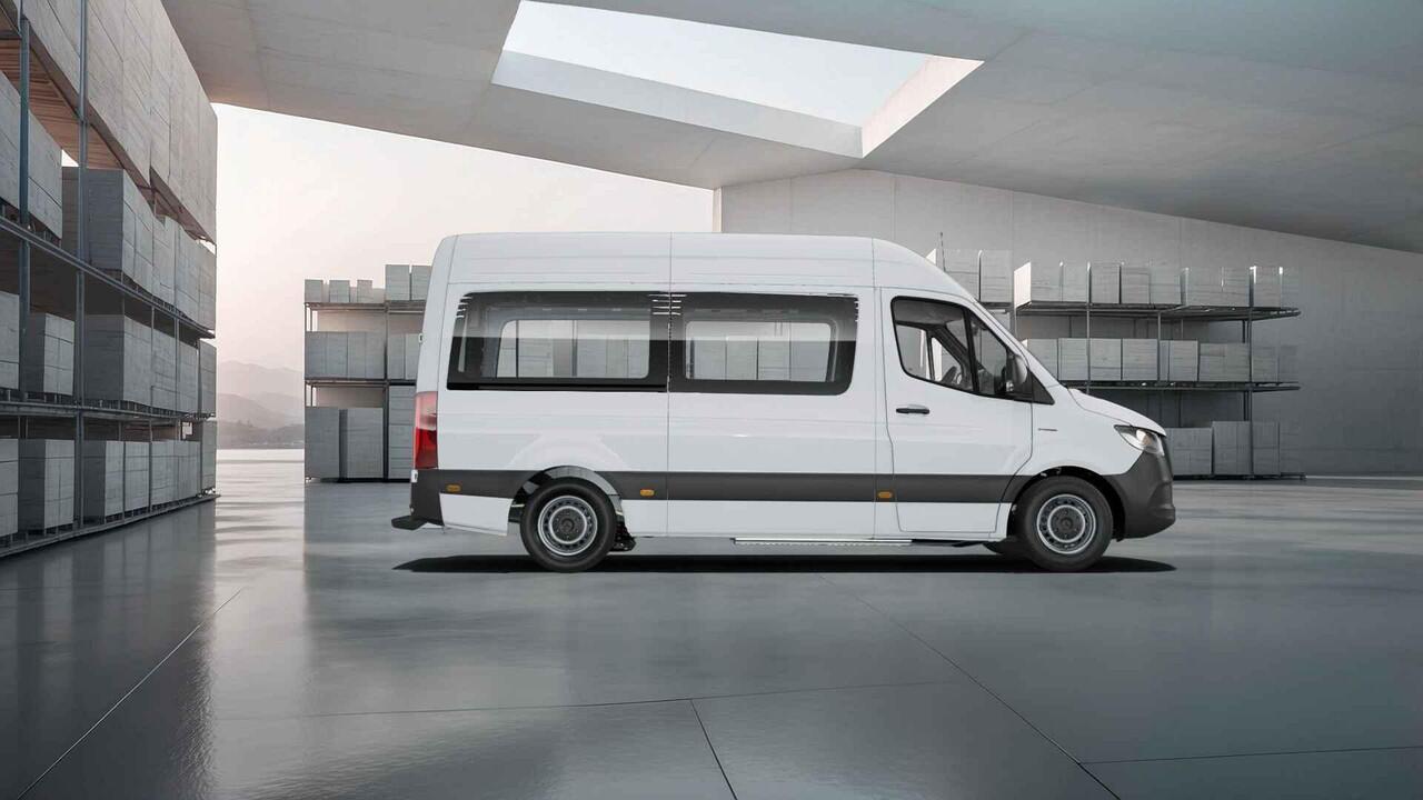 Mercedes-Benz eSprinter 314 L2 H2 RWD PRO 81kWh | Rolstoel ombouw | 115 kw Snelladen | Cruise-Controle | Achteruitrijcamera |