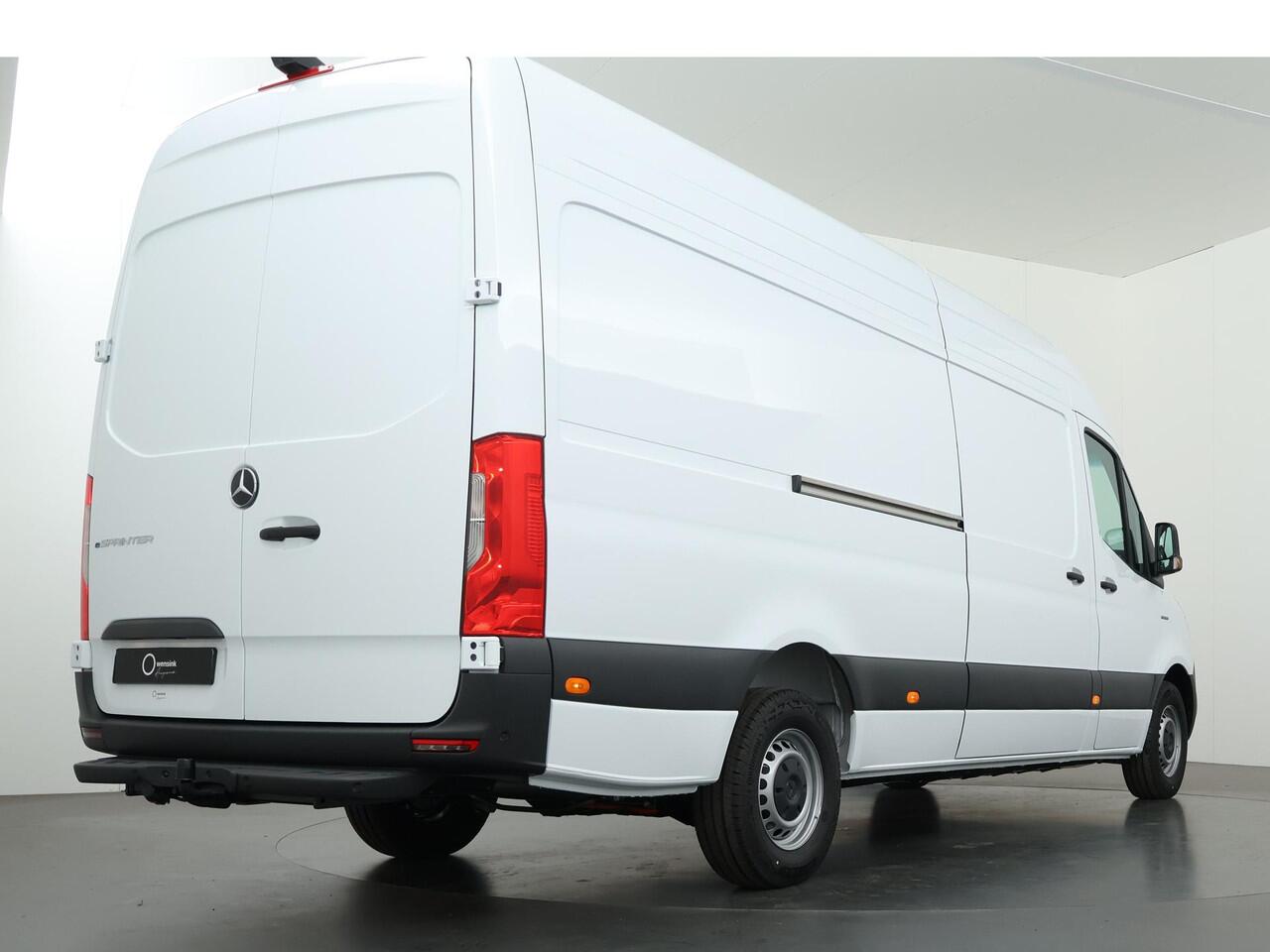 Mercedes-Benz eSprinter 414 L3 H2 PRO 113 kWh | Actieradius tot 445 km | 4 ton GVW 4250 kg | 100% Elektrisch | Achteruitrijcamera | Trekhaak | Stoelverwarming | Cruise Controle |