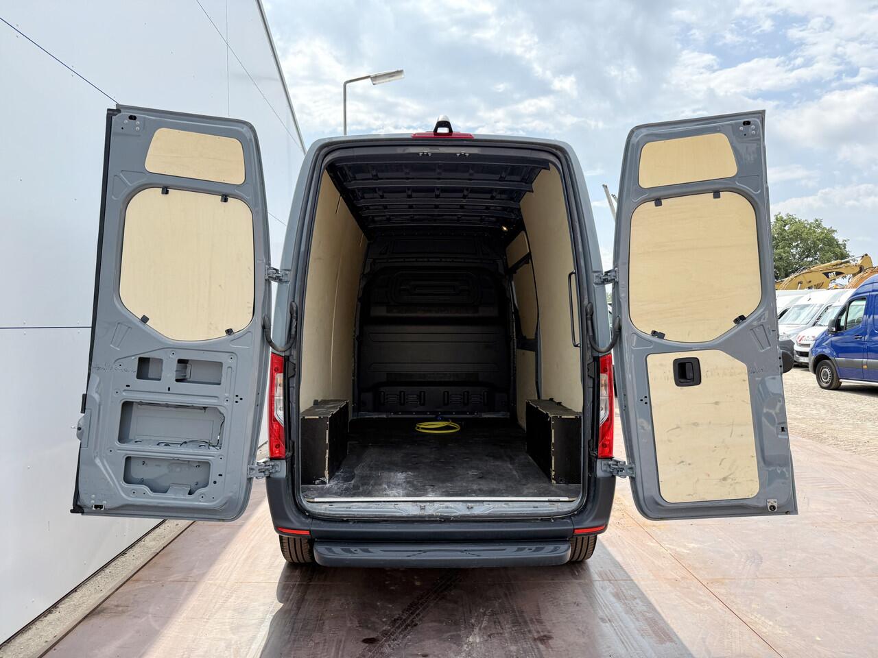 Mercedes-Benz eSprinter 312 ALL-IN PRIJS L2H2 Elektrisch 41kWh 135km WLTP Climate Control Camera Stoelverwarming