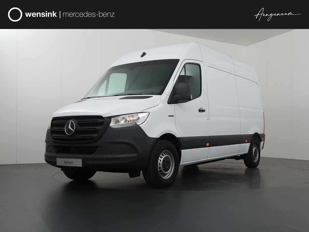 Mercedes-Benz eSprinter 414 L2 H2 RWD PRO 81kWh | Trekhaak | Smartphone integratie pakket | 115 kW Snelladen | Achteruitrijcamera | Standkachel | Stoelverwarming |
