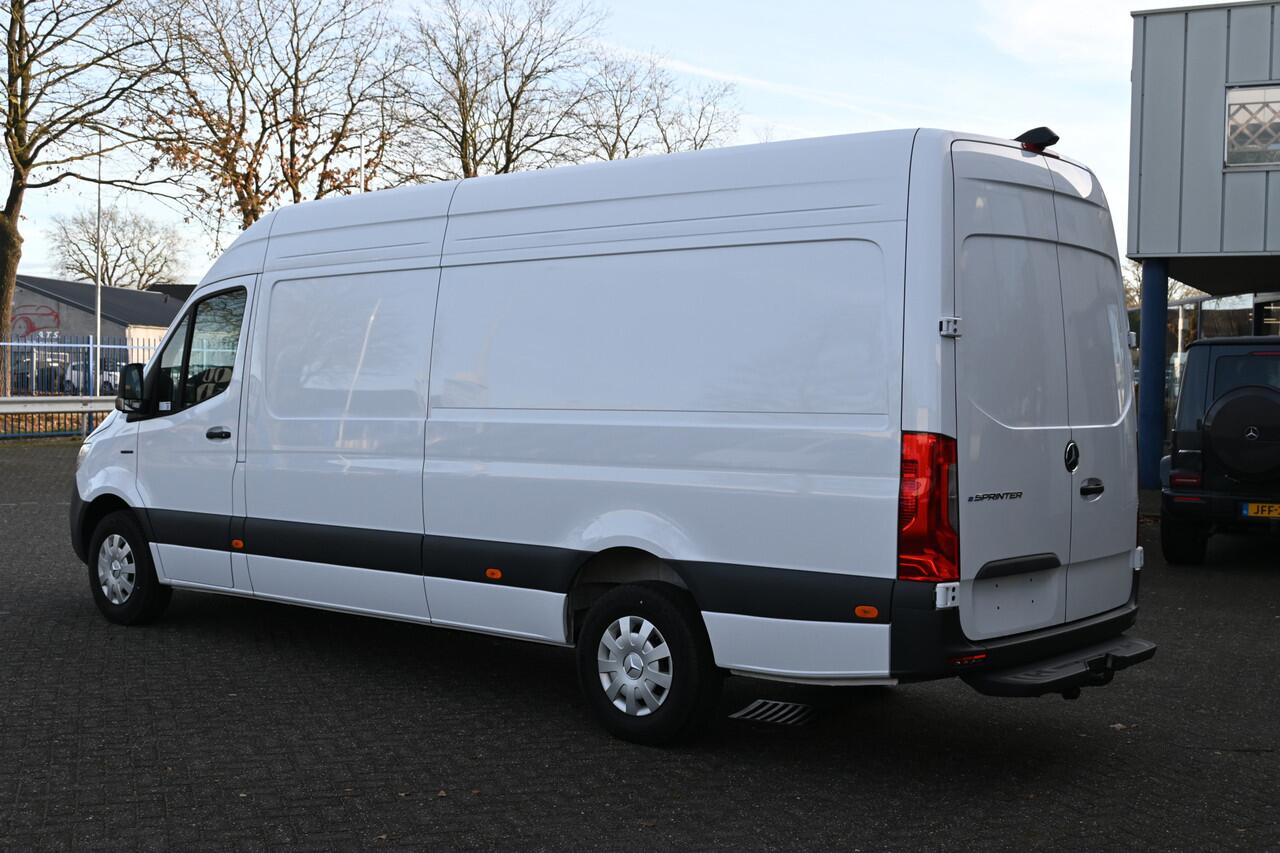 Mercedes-Benz eSprinter 314/414 L3H2 450 km Reikwijdte WLTP Pro 113kWh DC laden 115 kW, 270 graden achterdeuren, Etc.