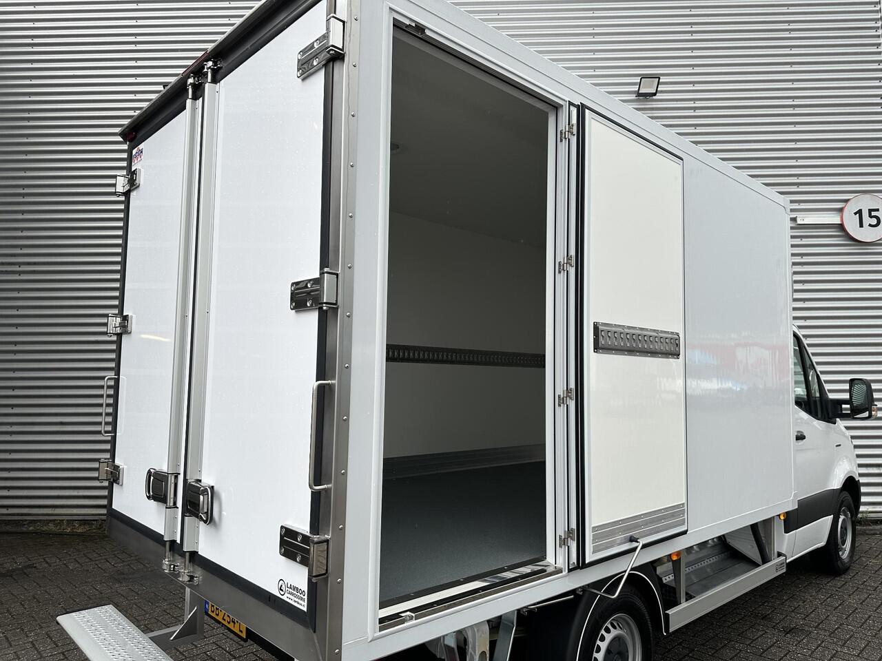 Mercedes-Benz eSprinter 81kWh Geisoleerde Bakwagen 4250kg GVW 212km Actieradius