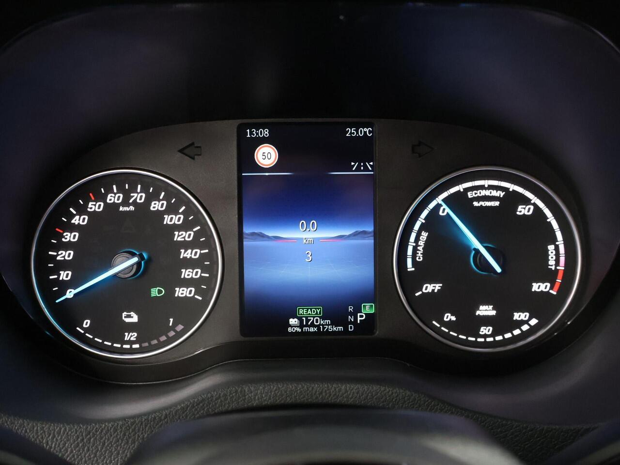 Mercedes-Benz eSprinter 314 GB L2 RWD PRO | 3 zits | Trekhaak | Stoelverwarming | Achteruitrijcamera |