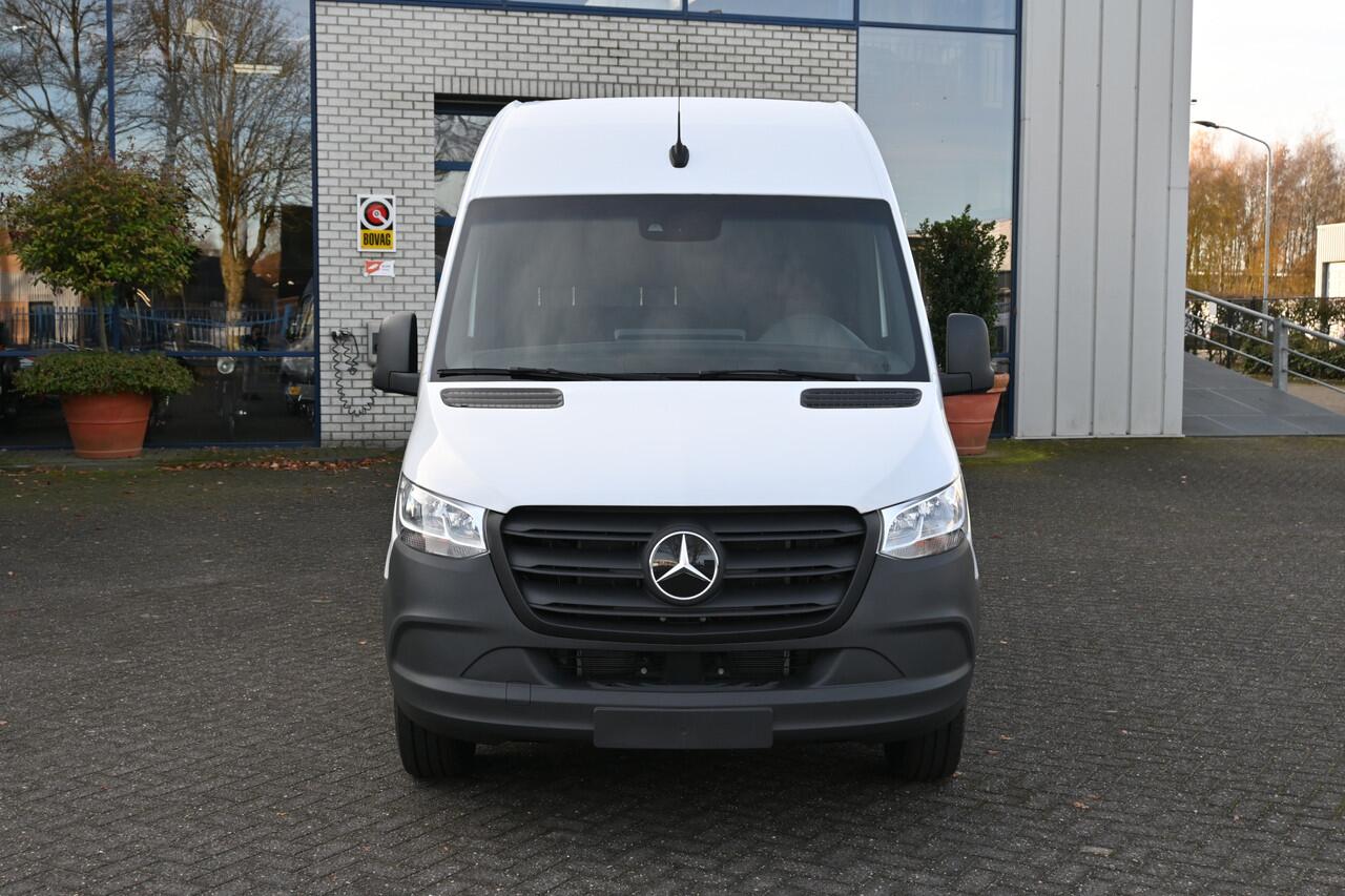 Mercedes-Benz eSprinter 314/414 L3H2 450 km Reikwijdte WLTP Pro 113kWh DC laden 115 kW, 270 graden achterdeuren, Etc.