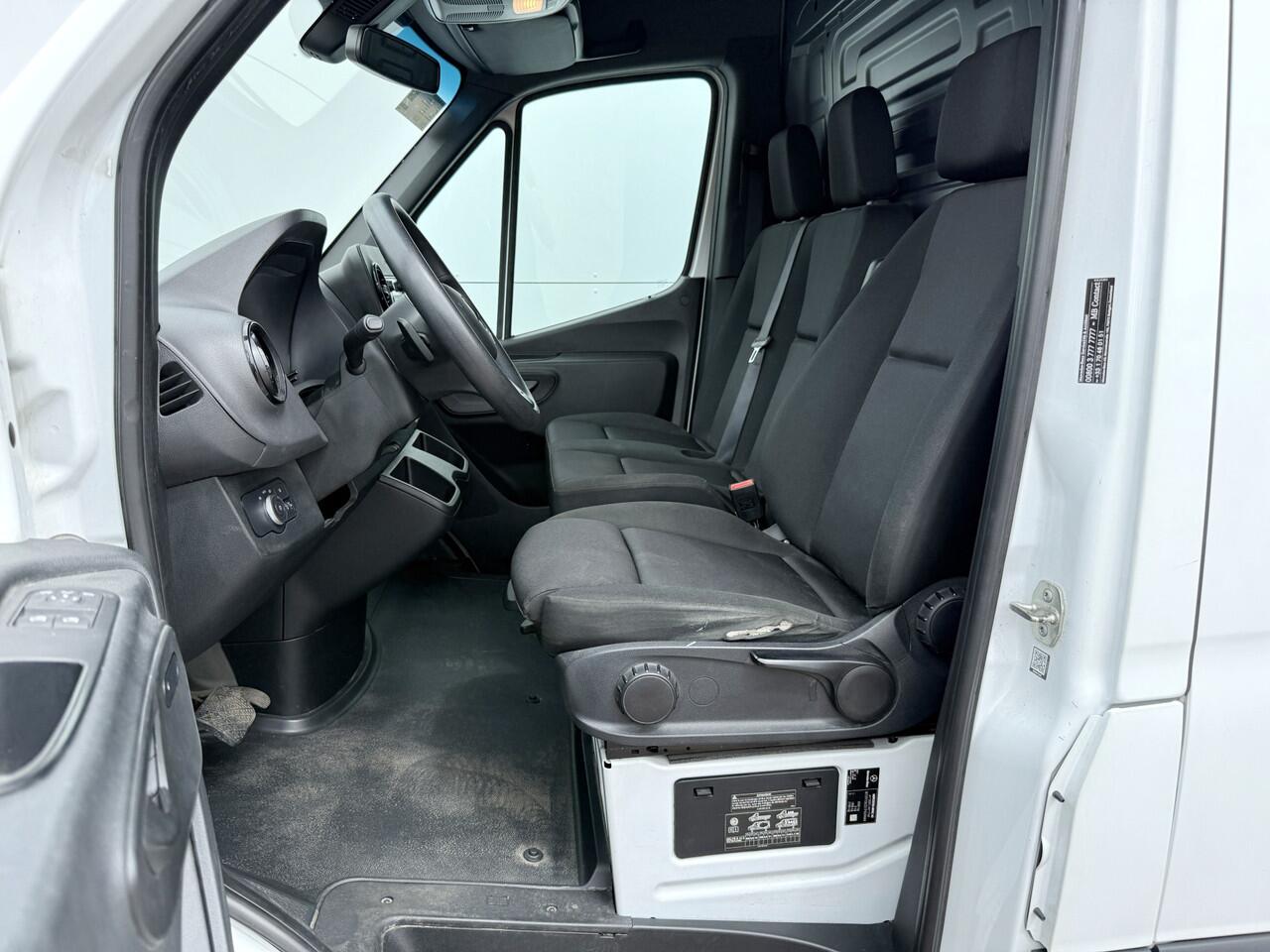 Mercedes-Benz eSprinter 312 - Binnenkort verwacht! ALL-IN PRIJS L2H2 55kWh 168km WLTP 80kw Snelladen Climate Control Camera Stoelverwarming