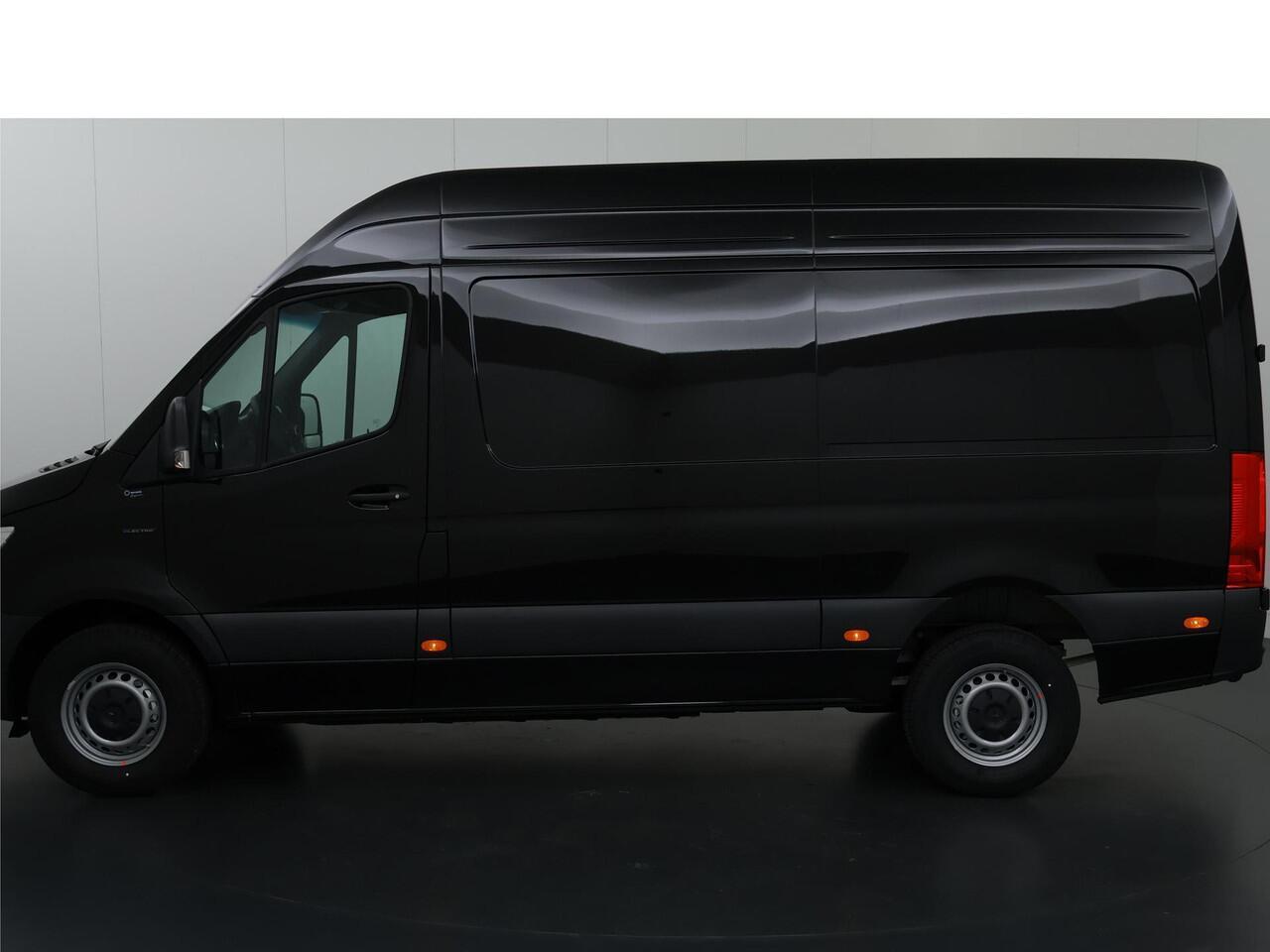 Mercedes-Benz eSprinter 314 L2 H2 PRO | 81 kWh | 100% elektrisch | 2000kg Trekhaak | 115Kw/u DC Snelladen | Smartphone integratie pakket | Carplay | Camera | Comfort bestuurdersstoel |