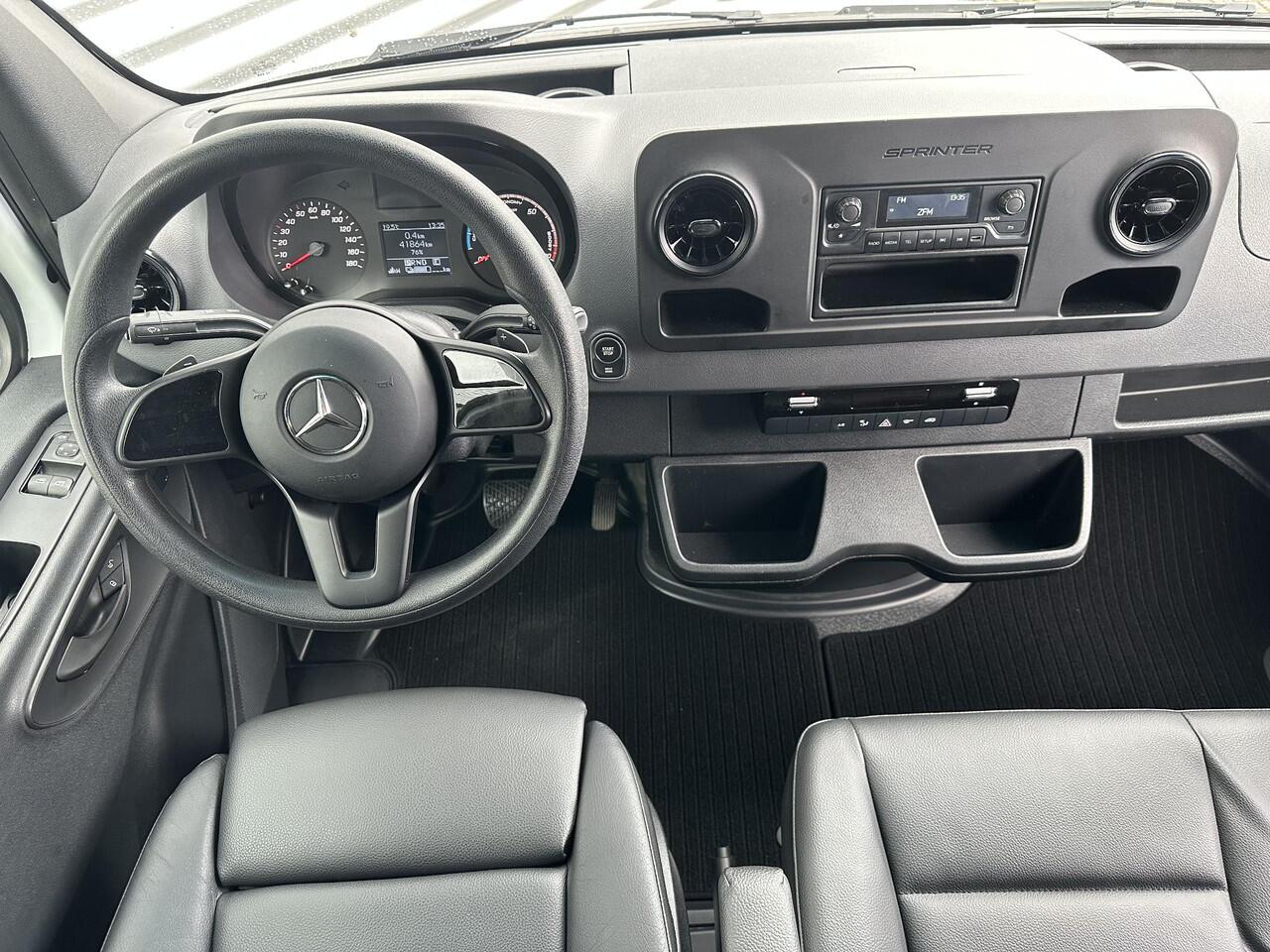 Mercedes-Benz eSprinter L2H2 Snelladen Leer Camera Airco 41kWh 100% Elektrisch