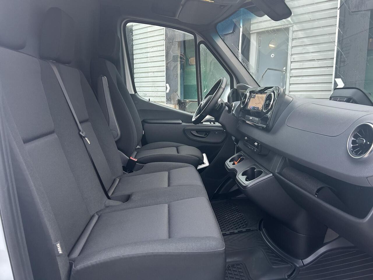 Mercedes-Benz eSprinter 320 L2 Select 81kWh | Cruise Control | Stoelverwarming | Navi