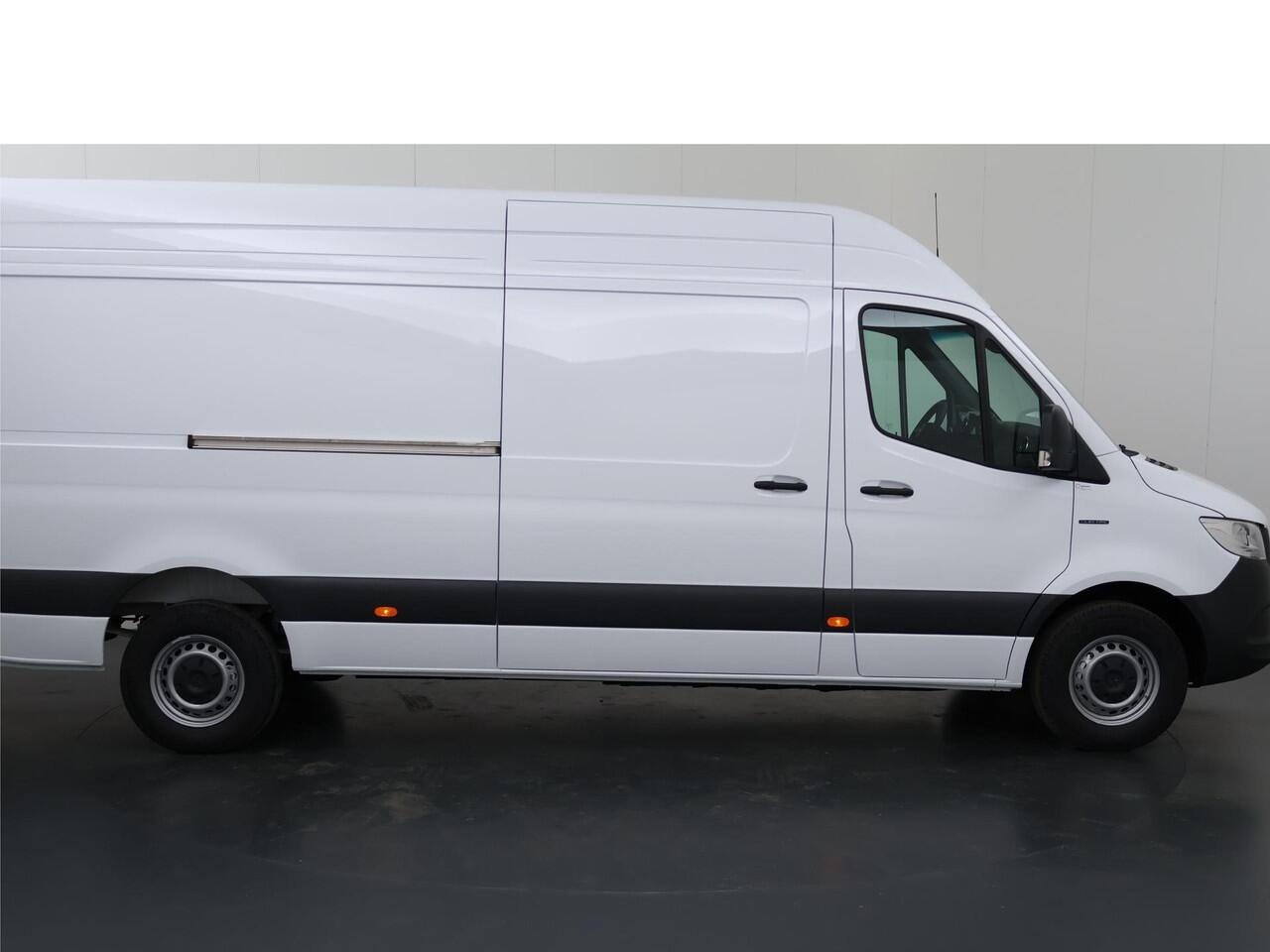 Mercedes-Benz eSprinter 414 L3 H2 Pro 81kWh | 4250 GVW | 270° Deuren | Comfortbestuurdersstoel | Smartphone integratie pakket | DC 115 kWh Snelladen |