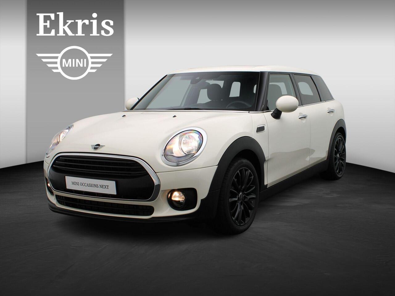 Mini CLUBMAN One Business Edition Connected Navigation + PDC + Cruise Control +17''