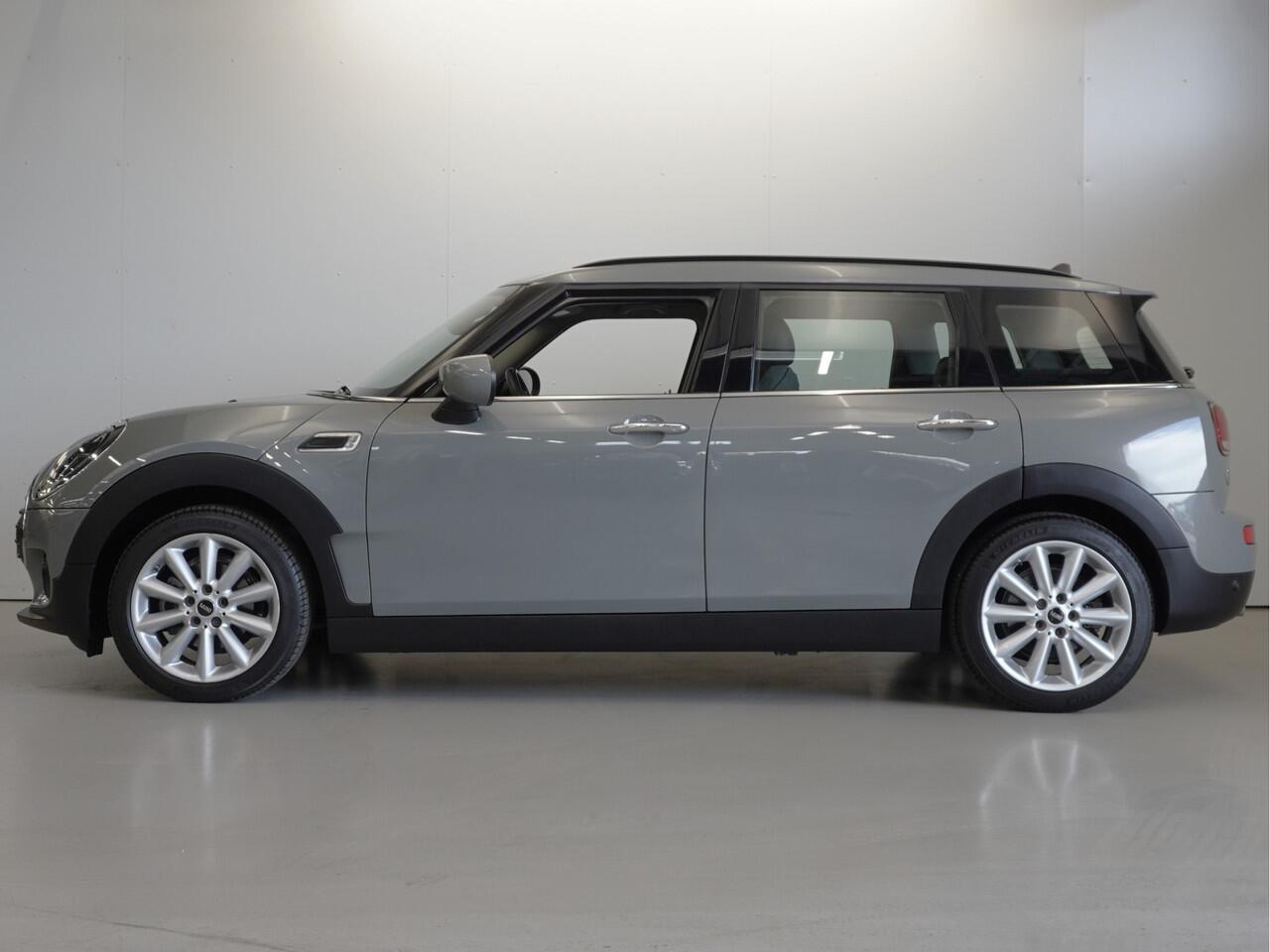 Mini CLUBMAN Mini 1.5 One Business Edition | Automaat | LED | Nav | App connect | NL auto! | Mini garantie tot 10-2026