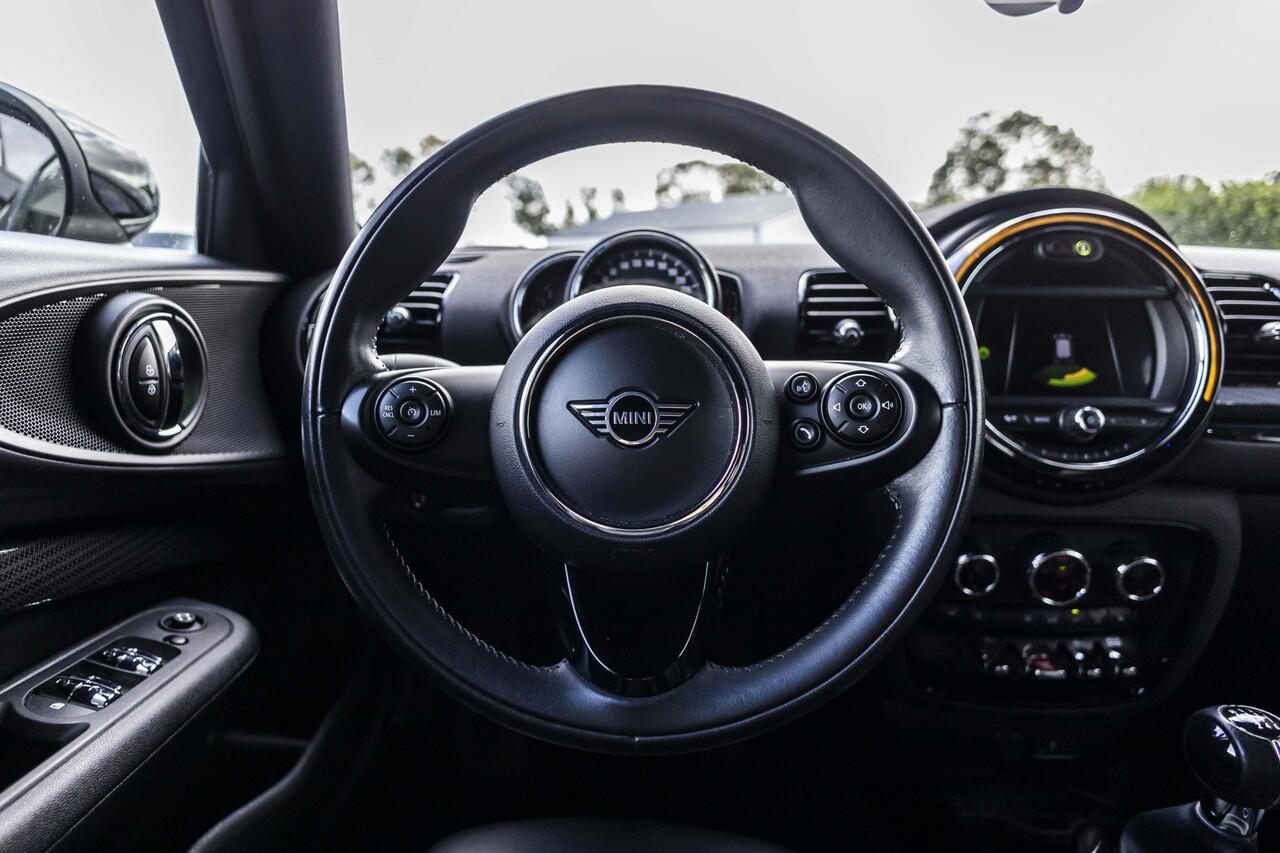 Mini CLUBMAN Mini 1.5 One Chili | LED | Leder | Navi