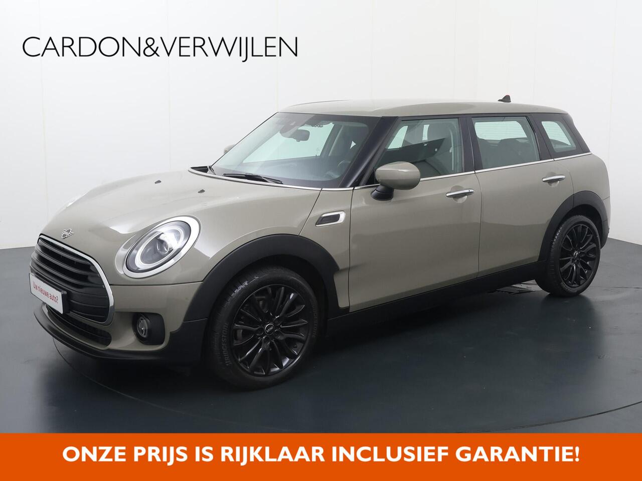 Mini CLUBMAN 1.5 One Business Edition | 102 PK | Navigatiesysteem | Cruise control | Climate control |