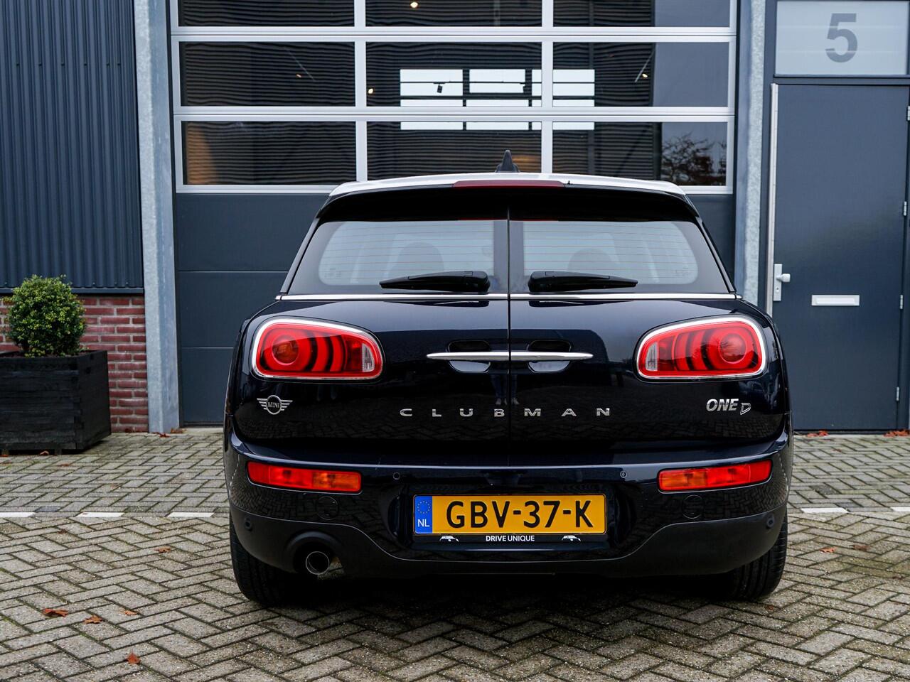 Mini CLUBMAN 1.5 One D