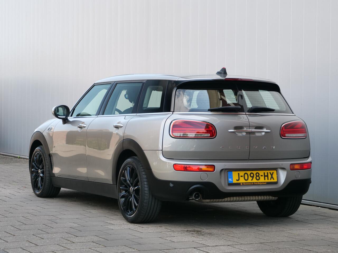 Mini CLUBMAN Mini 1.5 102pk One Business Edition Navigatie / Parkeersensoren / 17 inch