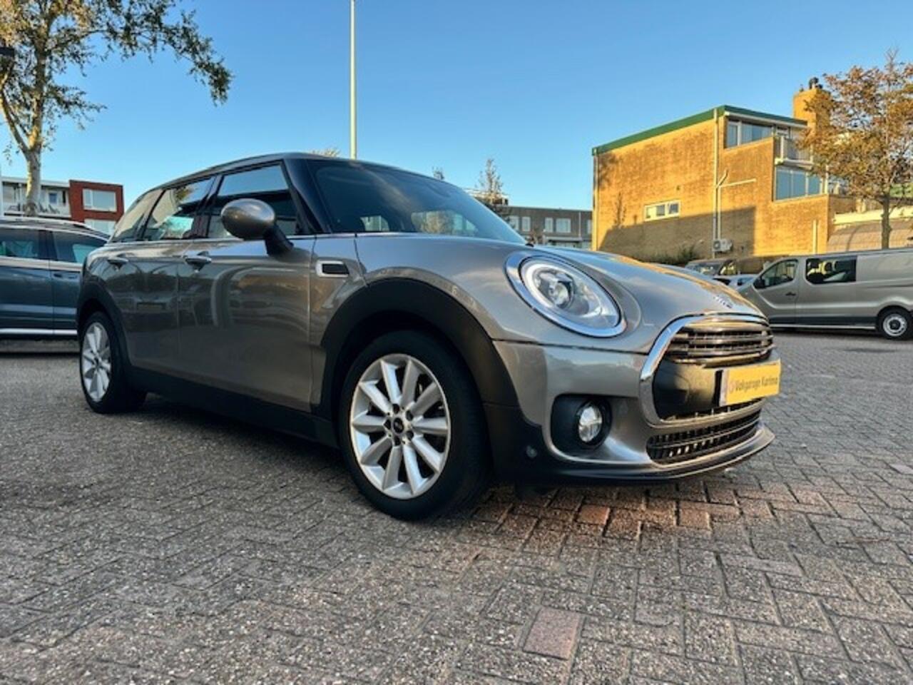 Mini CLUBMAN Mini 1.5 One Chili