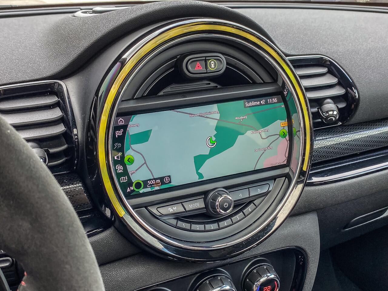 Mini CLUBMAN 2.0 JCW ALL4 306PK Automaat | PANO | HARMAN/KARDON | LEDER | CAMERA | STOELVERWARMING | HEAD-UP |