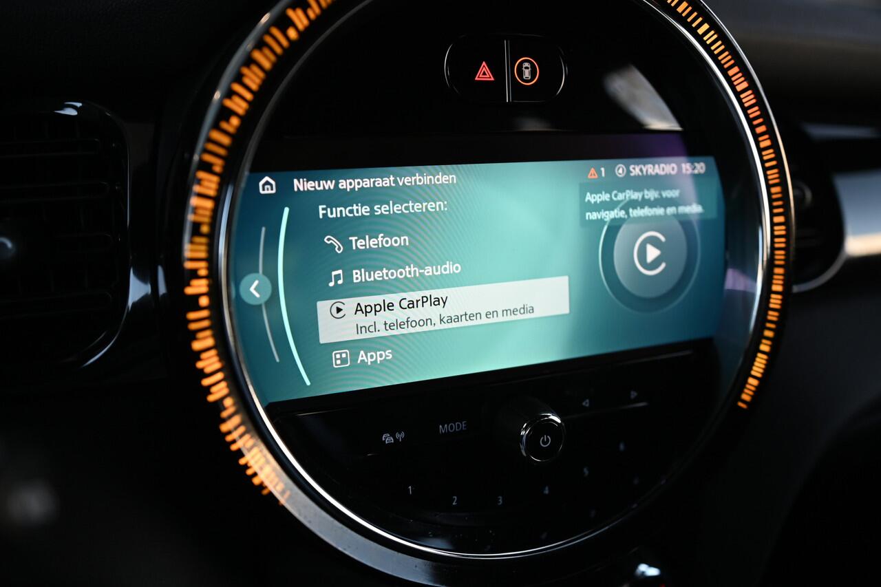 Mini COOPER Hatchback Camden Classic Automaat / Sportstoelen / LED / Cruise Control / Leder / Navigatie