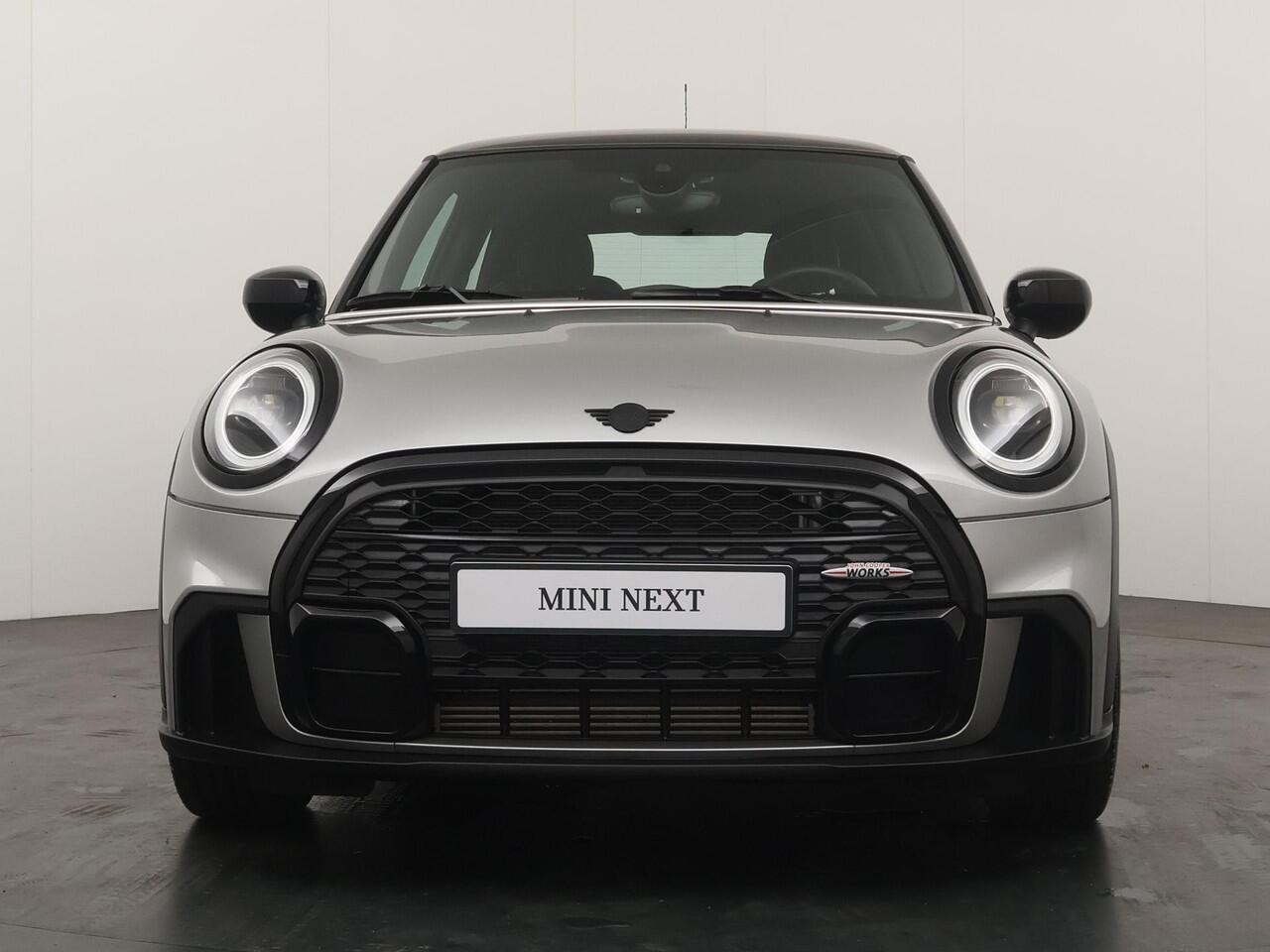 Mini COOPER 3-deurs JCW pakket | Stoelverwarming | LED | Parkeersensoren |