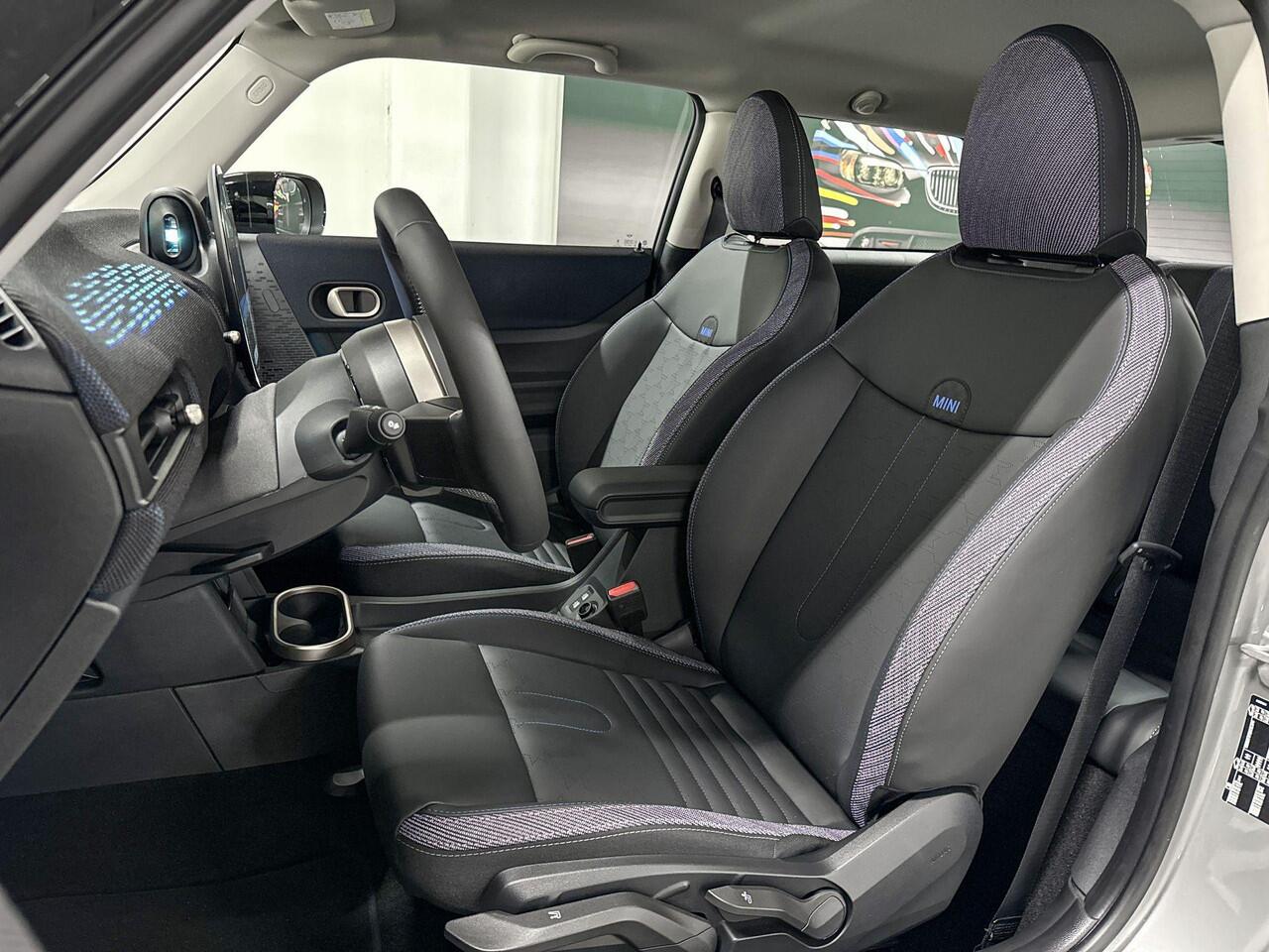 Mini COOPER 3-deurs C | Classic Uitvoering | Pakket S | 17" U-Spoke Grey | Selections