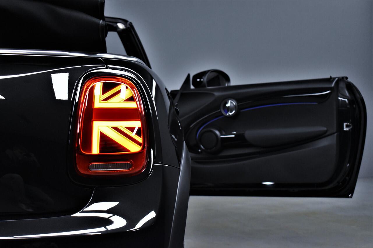 Mini COOPER Mini Cabrio 1.5 136pk MINI Yours CarPlay/Keyless/Led/Leer/Stoelverw./Cruise/Pdc/Lmv