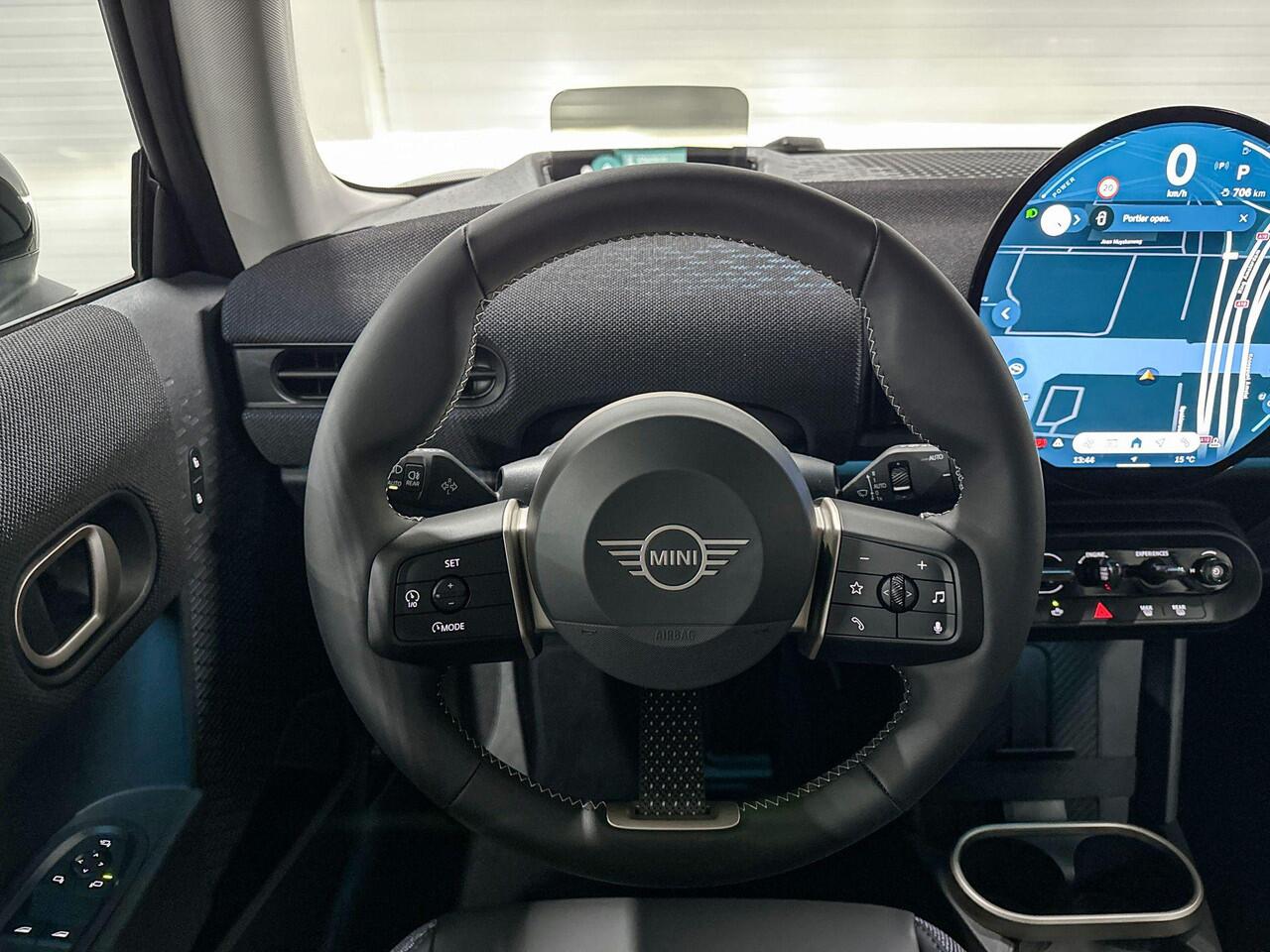 Mini COOPER 3-deurs C | Classic Uitvoering | Pakket S | 17" U-Spoke Grey