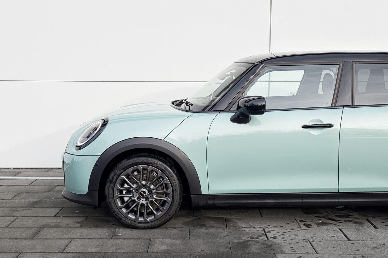 Mini COOPER 5-deurs 1.5 Cooper C Classic S