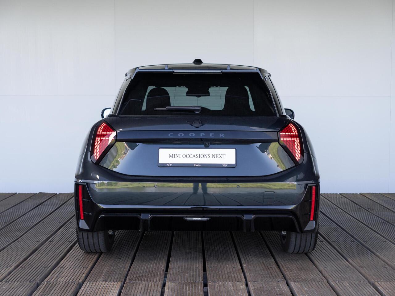 Mini COOPER 3-deurs E John Cooper Works + M-pakket + Panoramadak