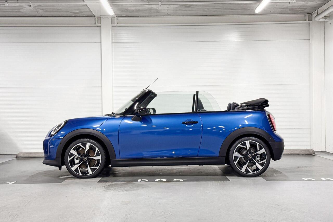 Mini COOPER Cabrio 2.0 C Favoured L