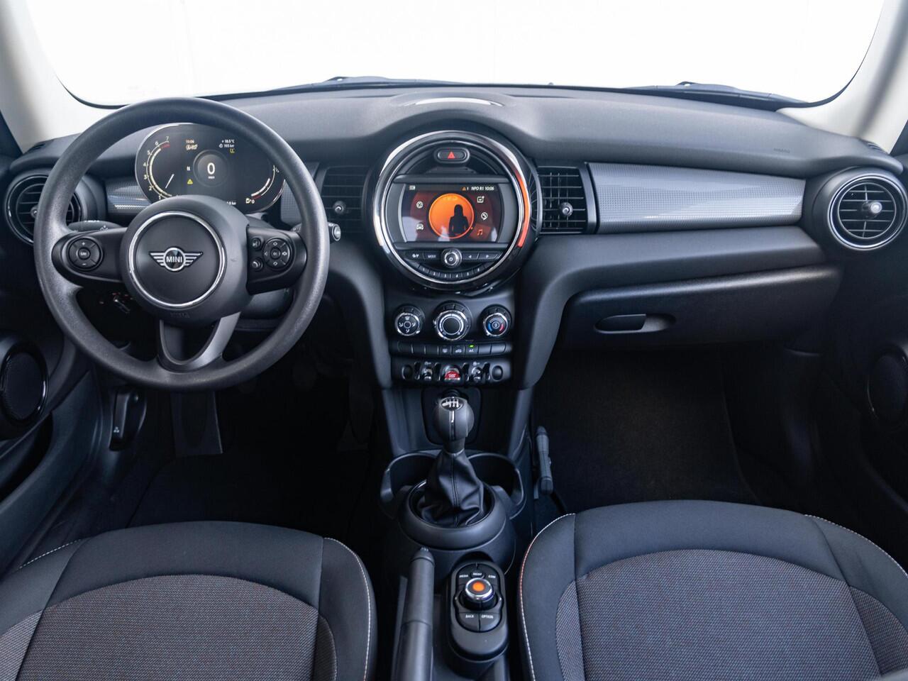 Mini COOPER 3-Deurs Airco + Regen- en lichtsensor